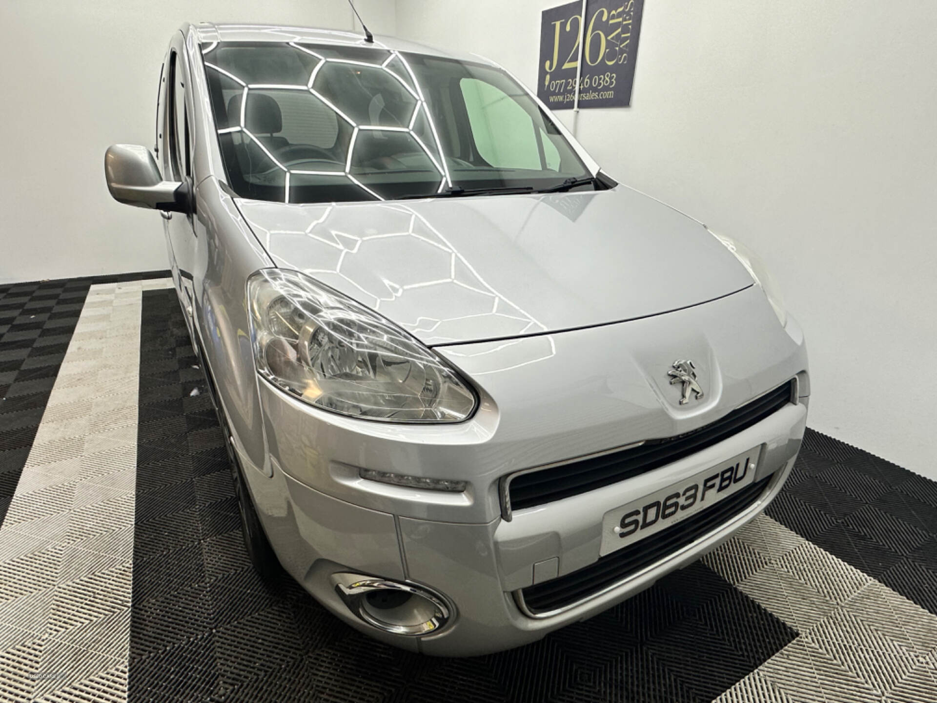Nov 2013 Peugeot Partner Tepee 1.6 HDi 92 S 5dr