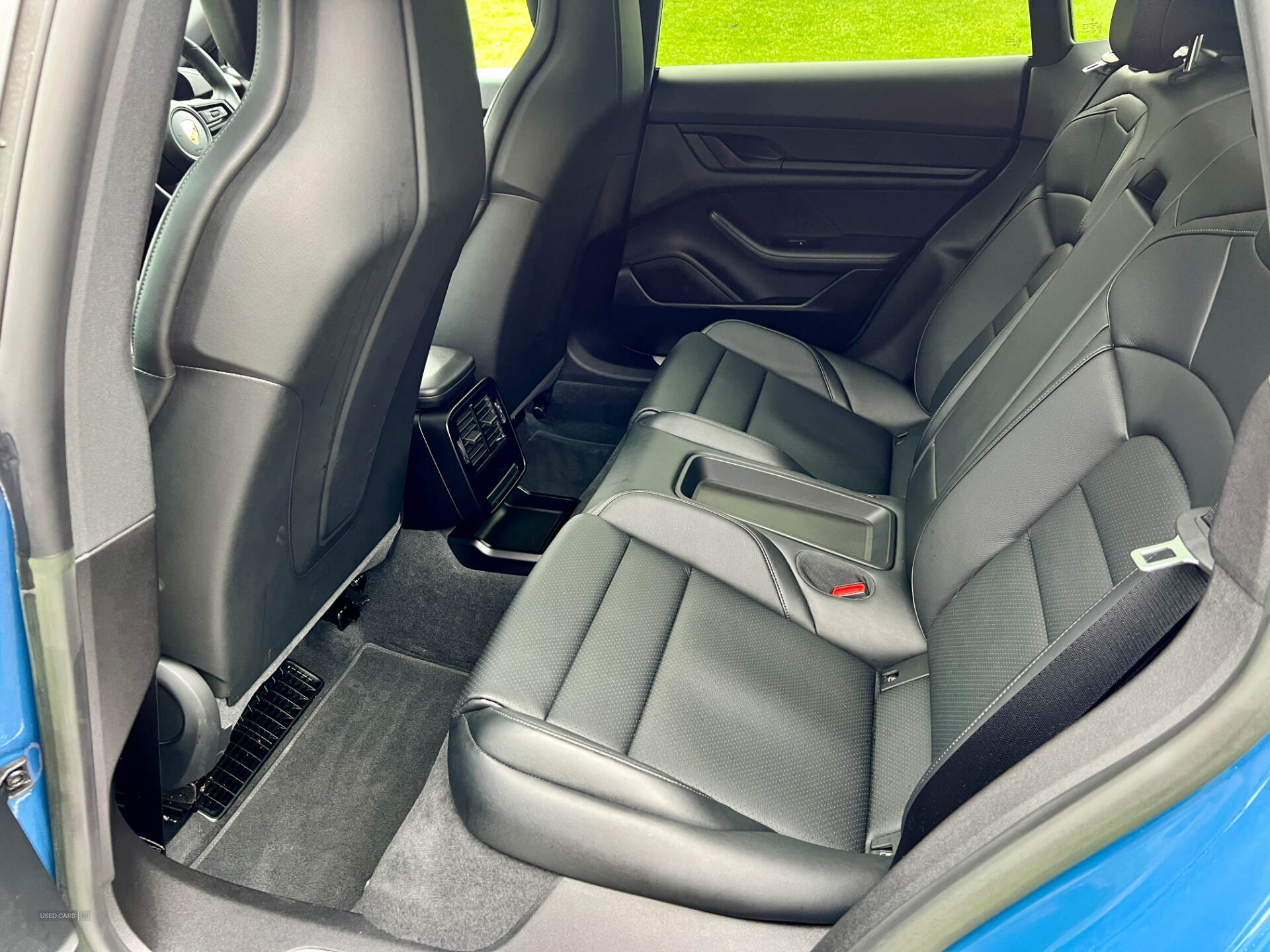 Dec 2022 Porsche Taycan 420kW 4S 93kWh 5dr Auto