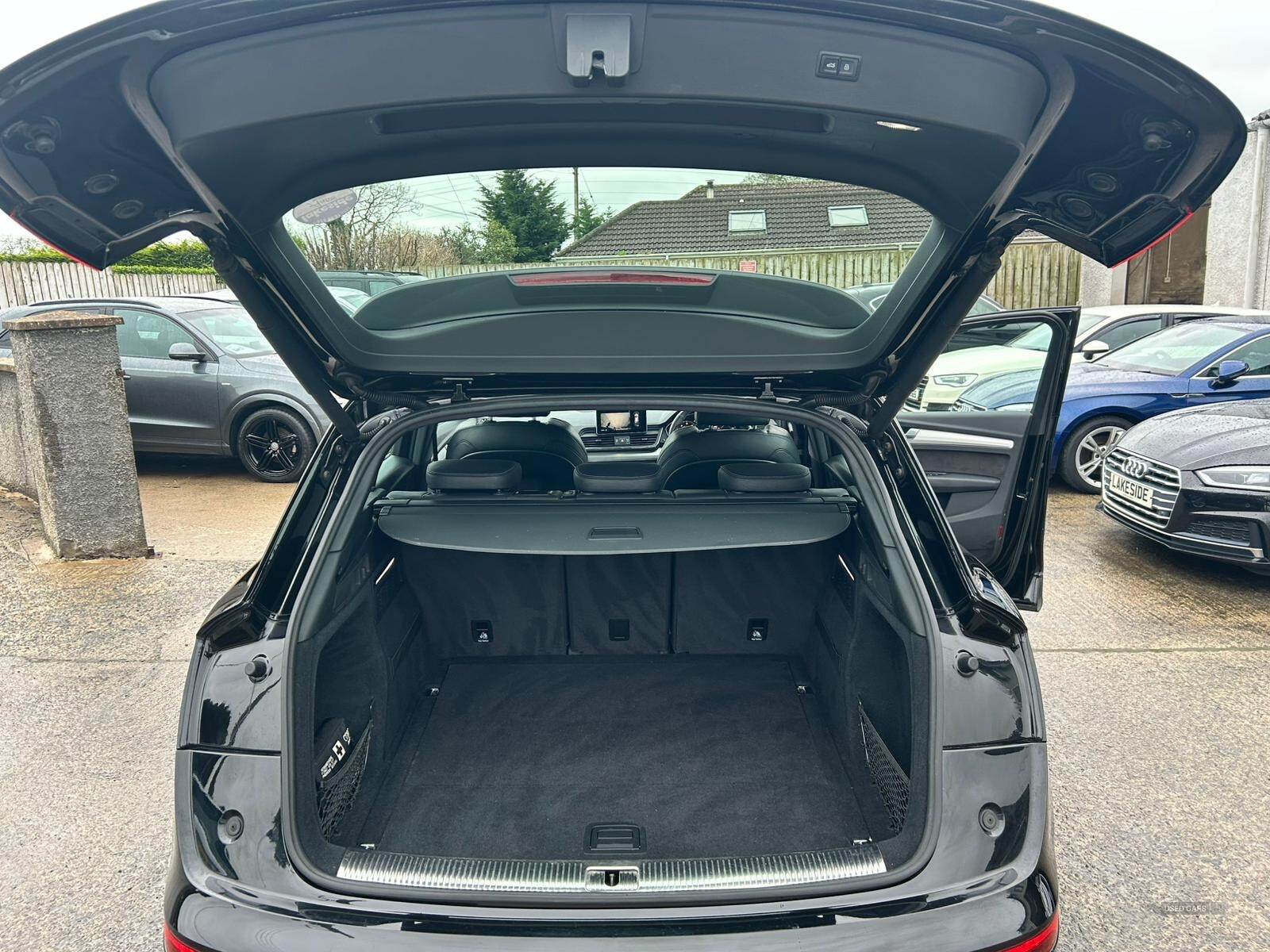 Audi Q5 DIESEL ESTATE in Down