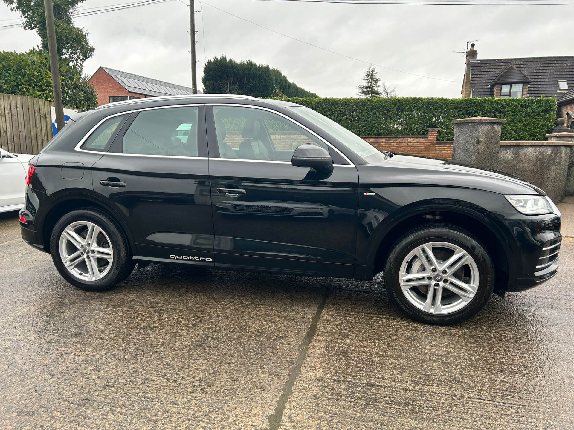 Audi Q5 DIESEL ESTATE in Down