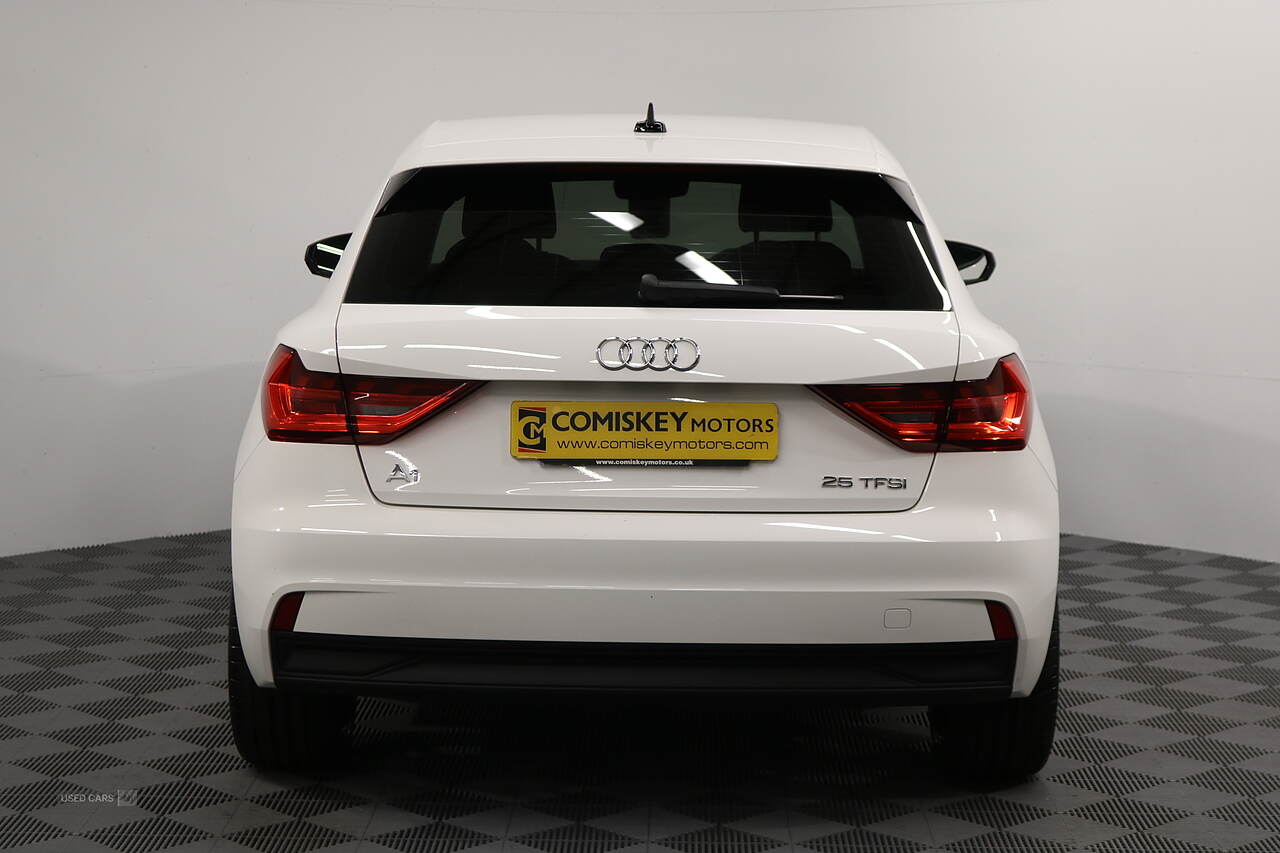 Dec 2020 Audi A1 25 TFSI Technik 5dr