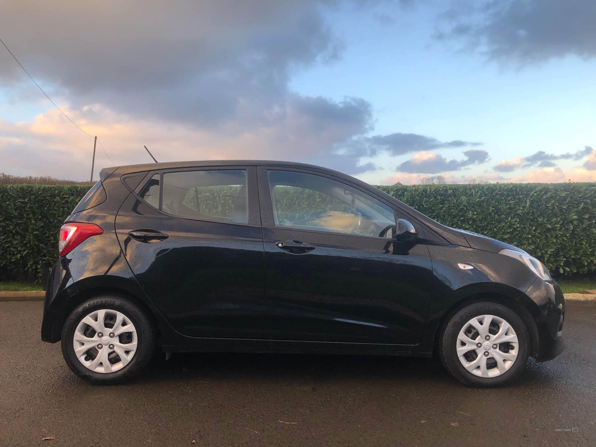 Hyundai i10 HATCHBACK in Antrim