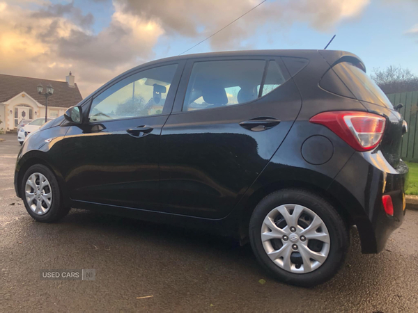 Hyundai i10 HATCHBACK in Antrim