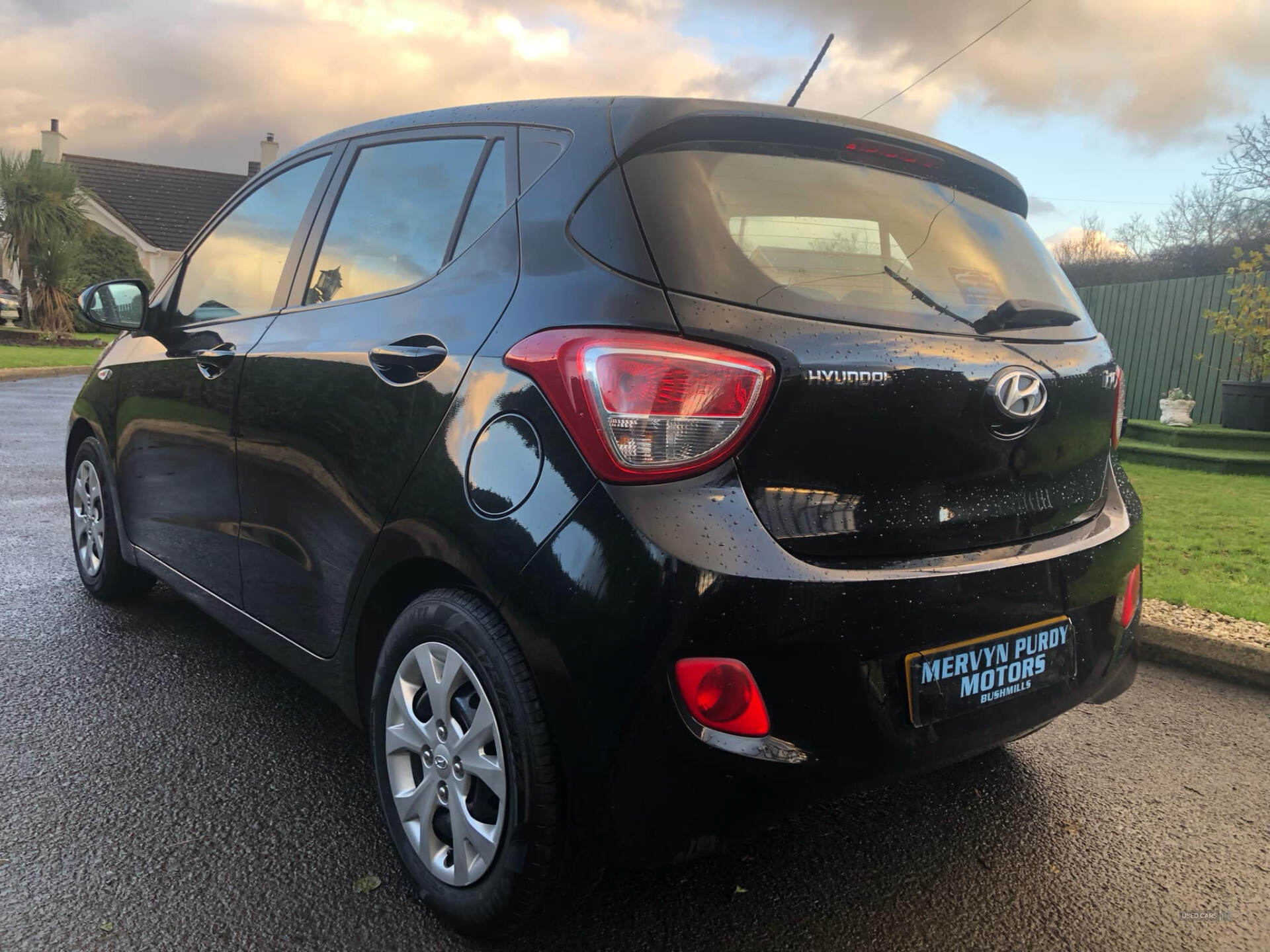 Hyundai i10 HATCHBACK in Antrim