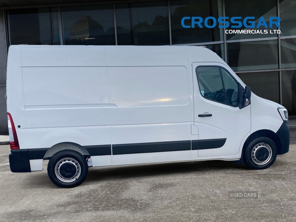 Renault Master MWB DIESEL FWD in Down