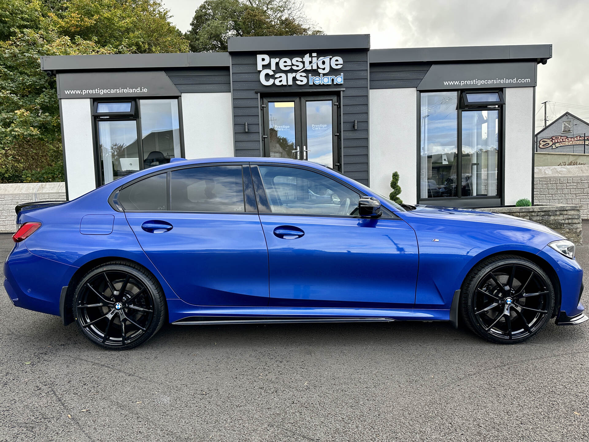 BMW 3 Series SALOON in Tyrone