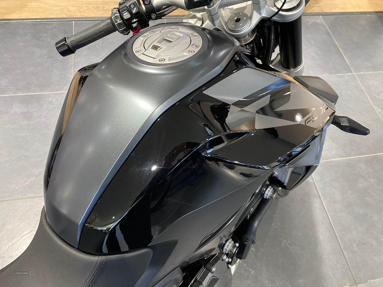 Dec 2024 BMW R F900 F900 R (20My)