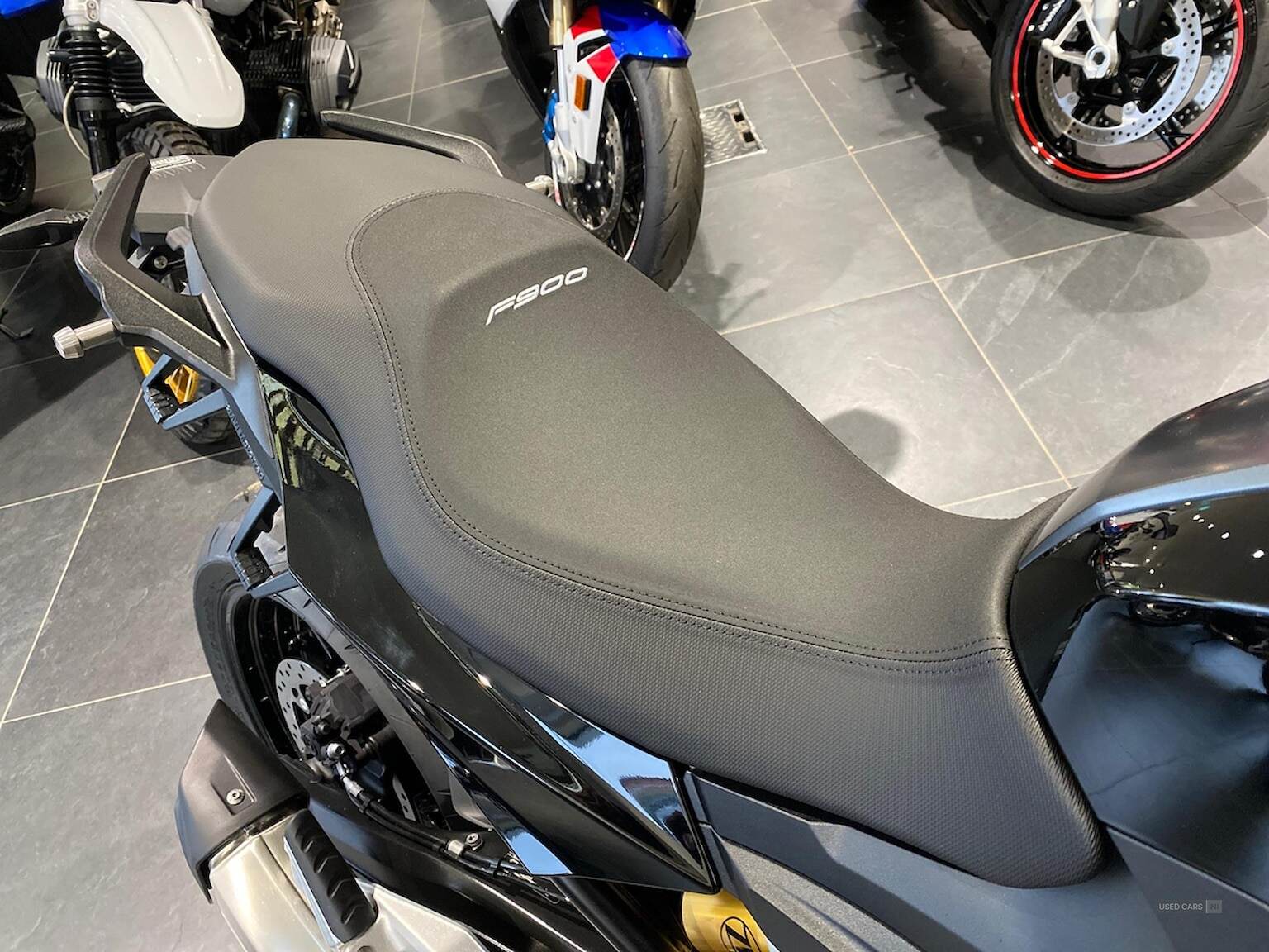 Dec 2024 BMW R F900 F900 R (20My)