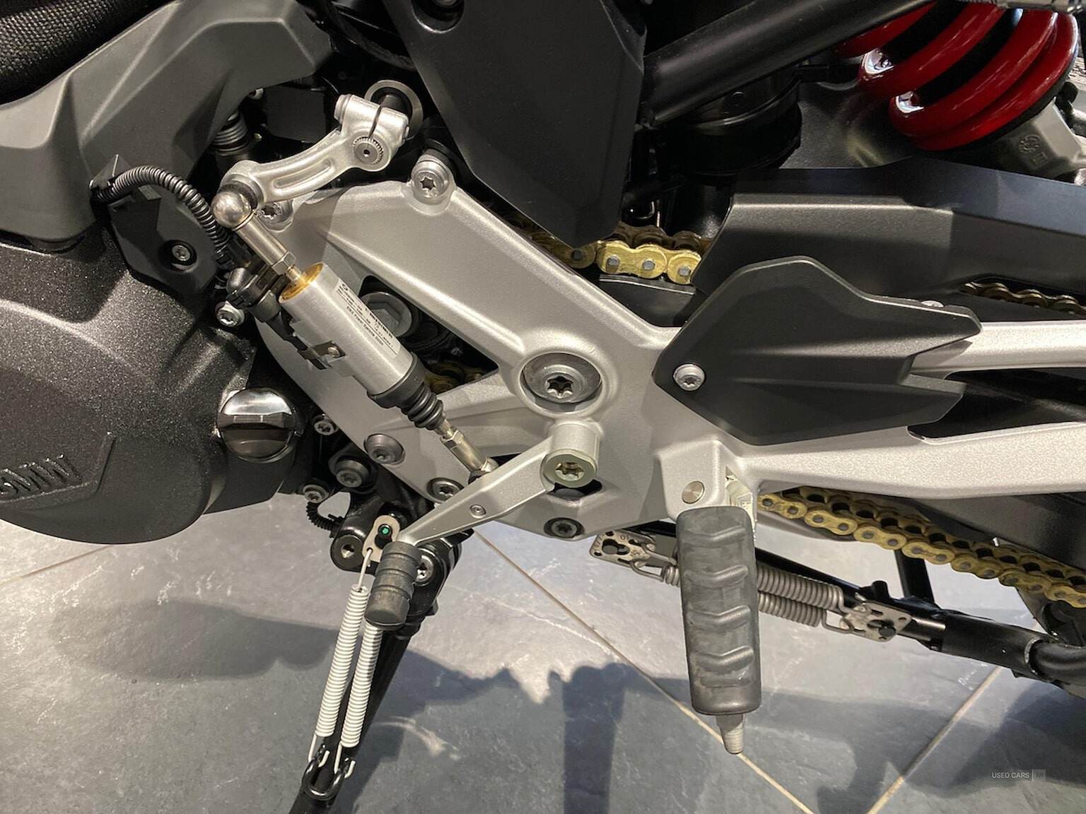 Dec 2024 BMW R F900 F900 R (20My)