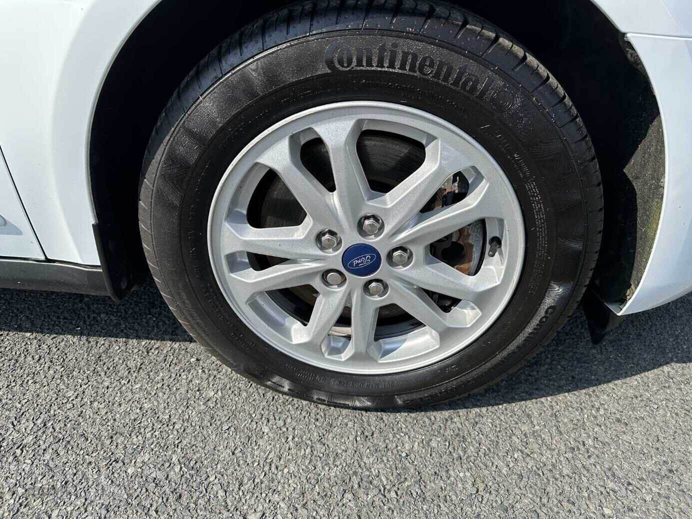 Feb 2021 Ford Transit Connect 1.5 EcoBlue 120ps Limited Van