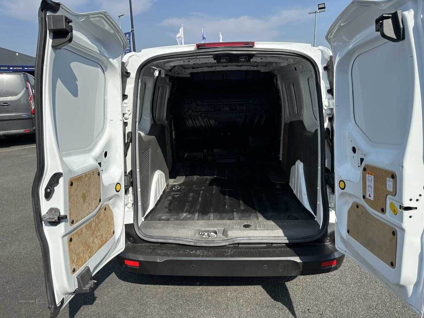 Feb 2021 Ford Transit Connect 1.5 EcoBlue 120ps Limited Van