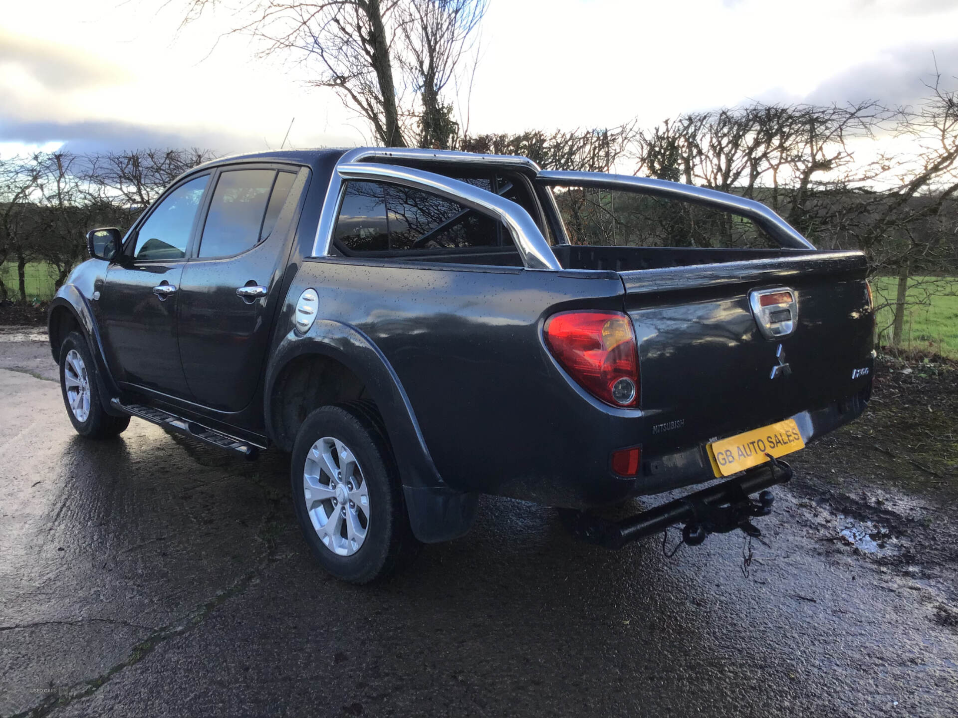 Mar 2012 Mitsubishi L200 Double Cab DI-D Barbarian 4WD 176Bhp