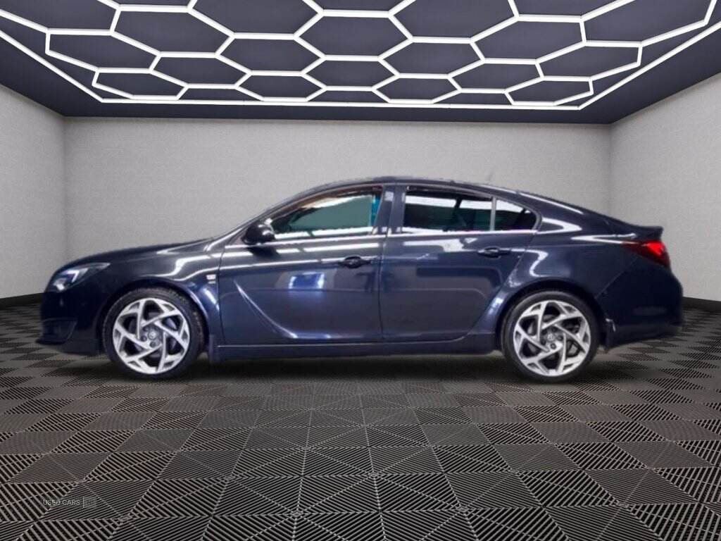 Jul 2015 Vauxhall Insignia 2.0 CDTi [163] SRi Vx-line 5dr Auto