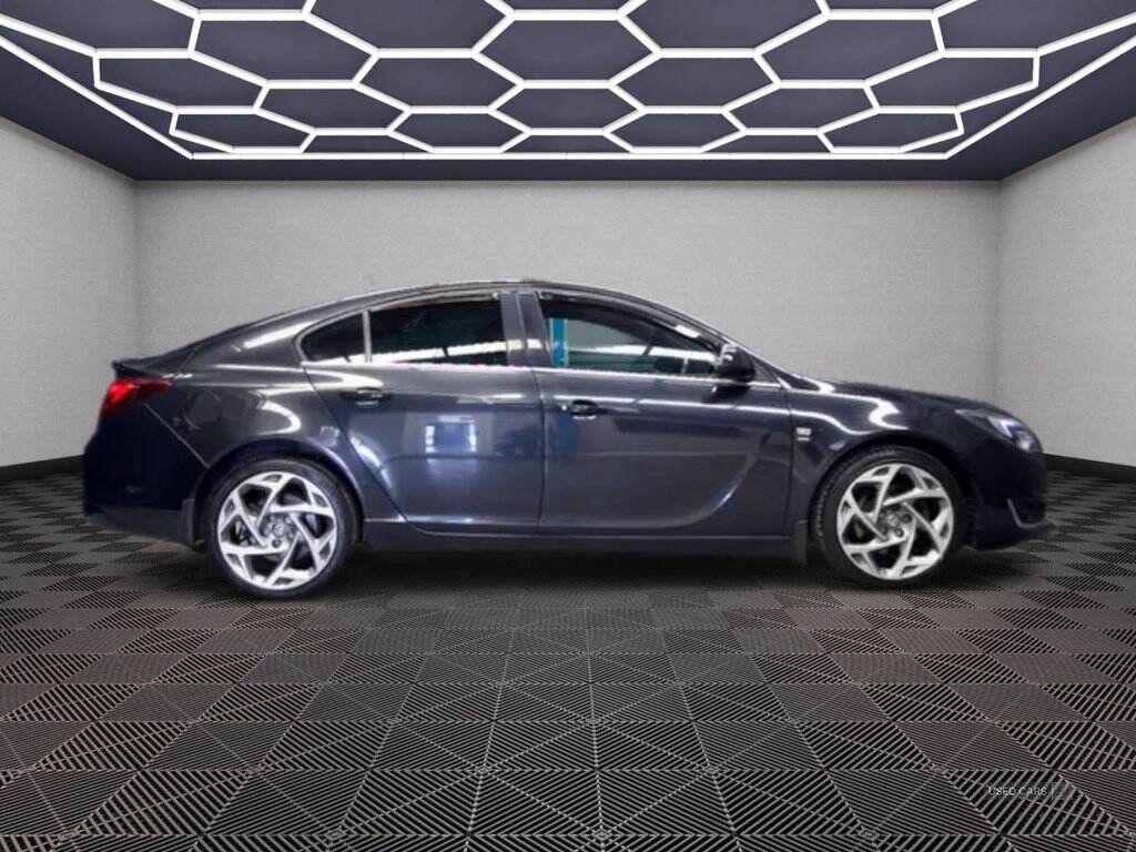 Jul 2015 Vauxhall Insignia 2.0 CDTi [163] SRi Vx-line 5dr Auto
