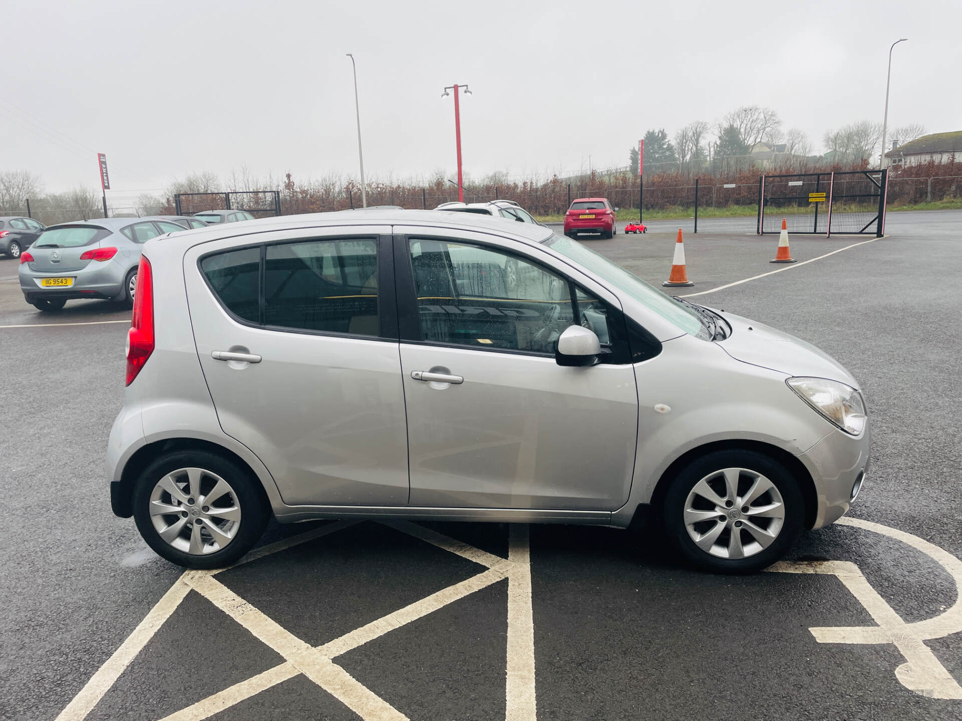 Sep 2013 Vauxhall Agila 1.2 VVT SE 5dr Auto
