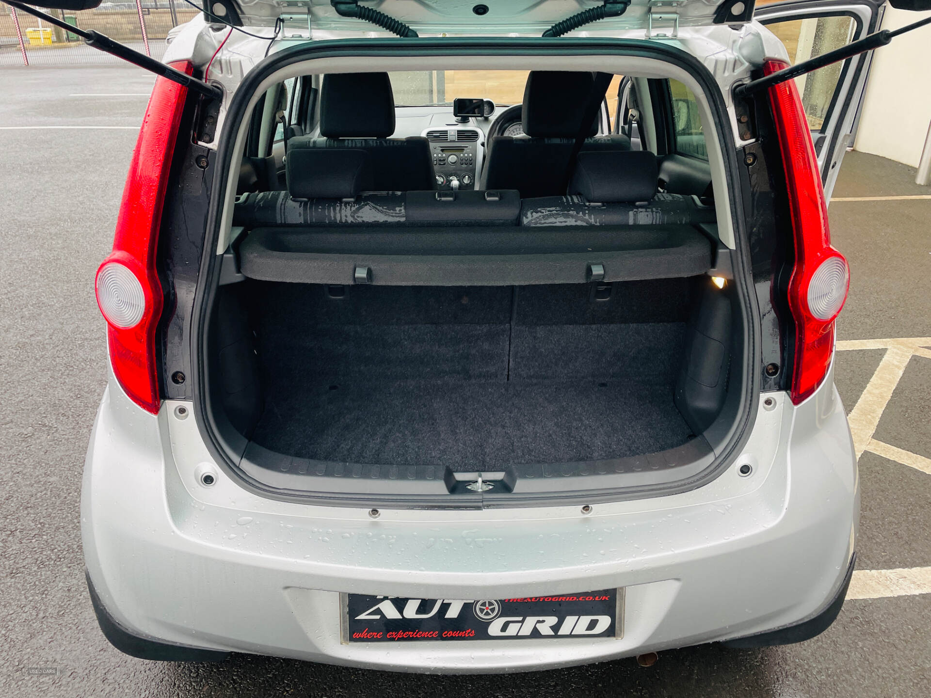 Sep 2013 Vauxhall Agila 1.2 VVT SE 5dr Auto