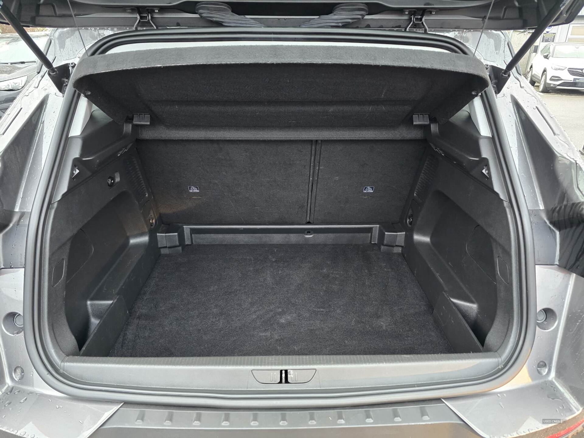 Apr 2019 Vauxhall Grandland X 1.5 Turbo D SE 5dr