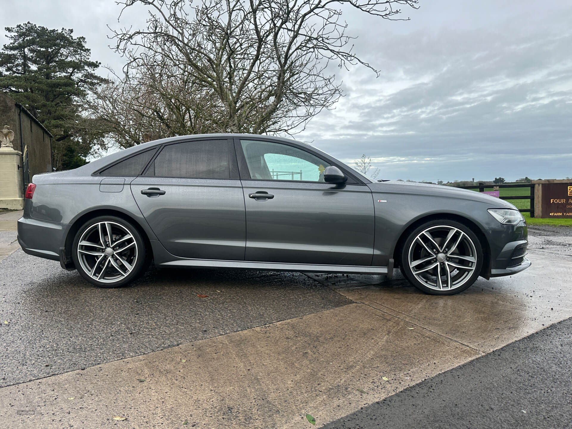 Audi A6 DIESEL SALOON in Down