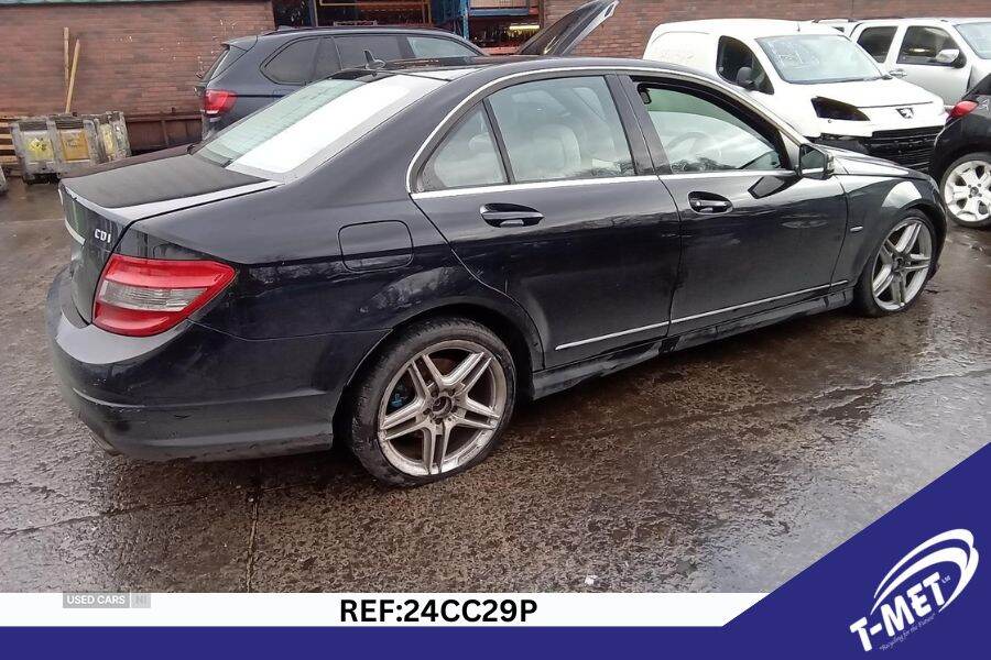 Jan 2011 Mercedes C-Class C350 CDI BlueEFFICIENCY Sport 4dr Auto