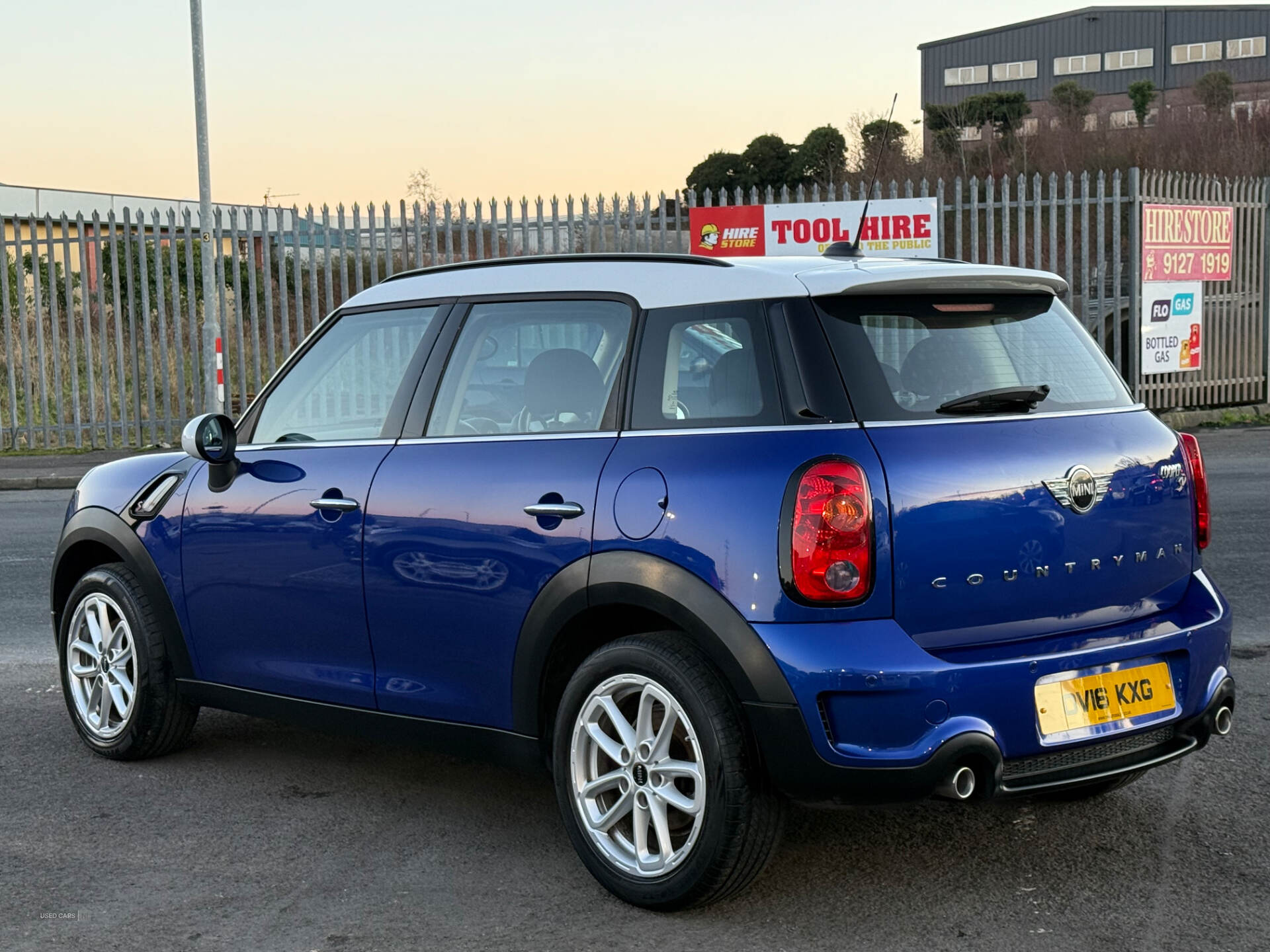 MINI Countryman DIESEL HATCHBACK in Down