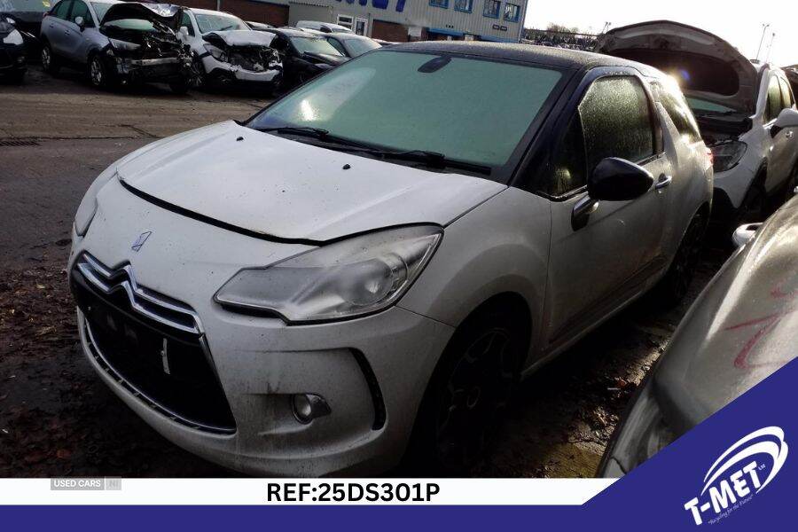 Sep 2014 Citroen DS3 1.6 e-HDi Airdream DStyle Plus 3dr