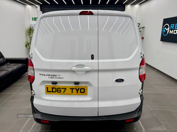 Ford Transit Courier DIESEL in Derry / Londonderry