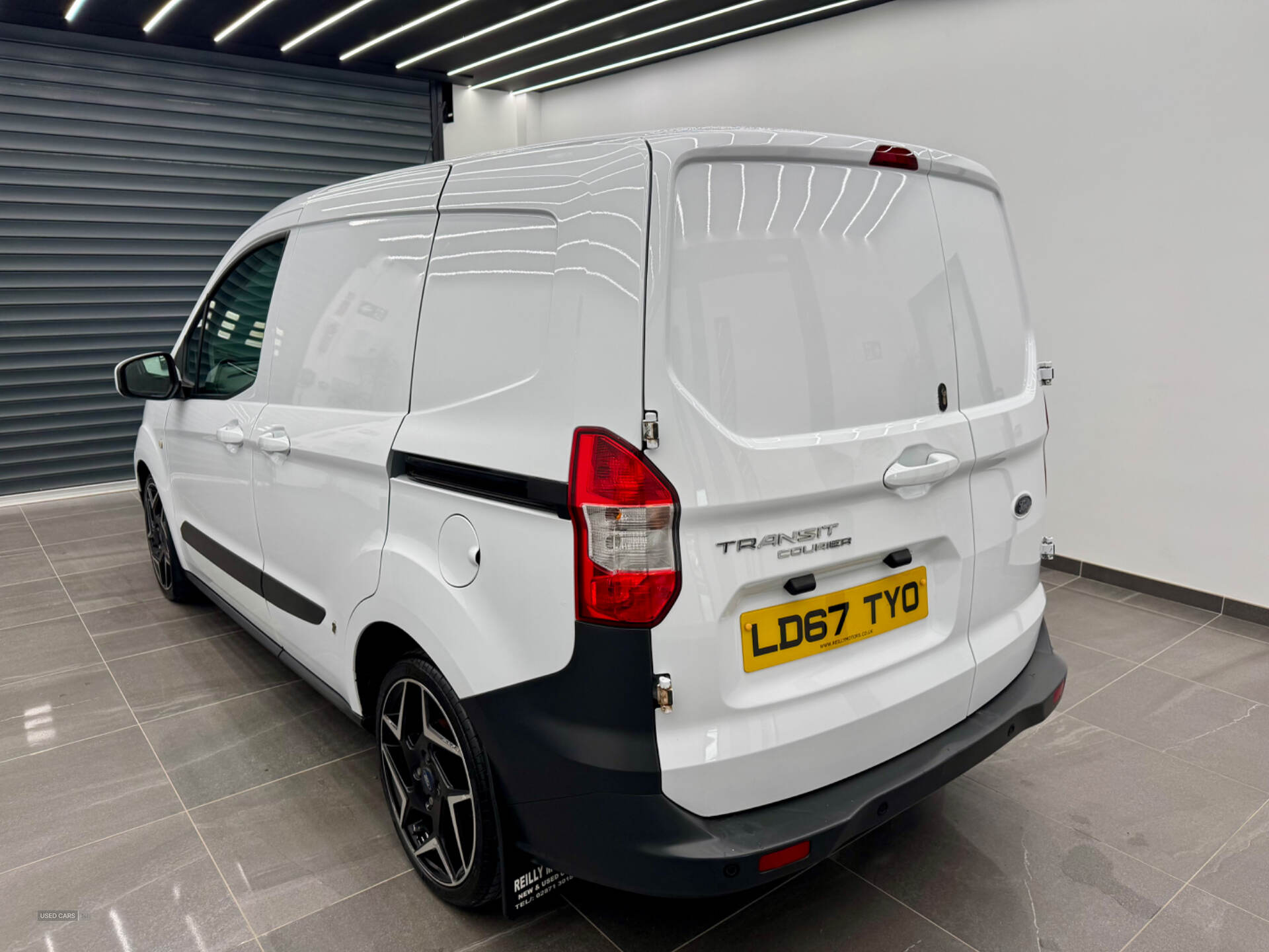 Ford Transit Courier DIESEL in Derry / Londonderry