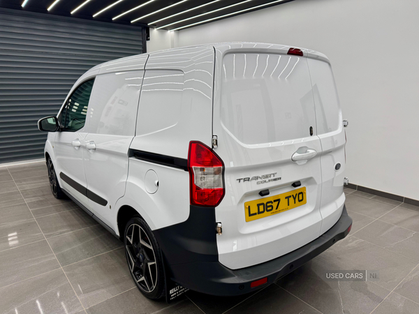 Ford Transit Courier DIESEL in Derry / Londonderry