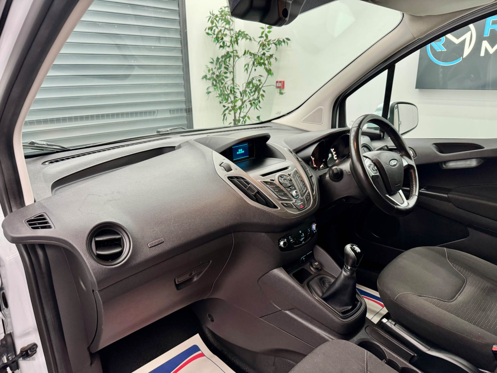 Ford Transit Courier DIESEL in Derry / Londonderry