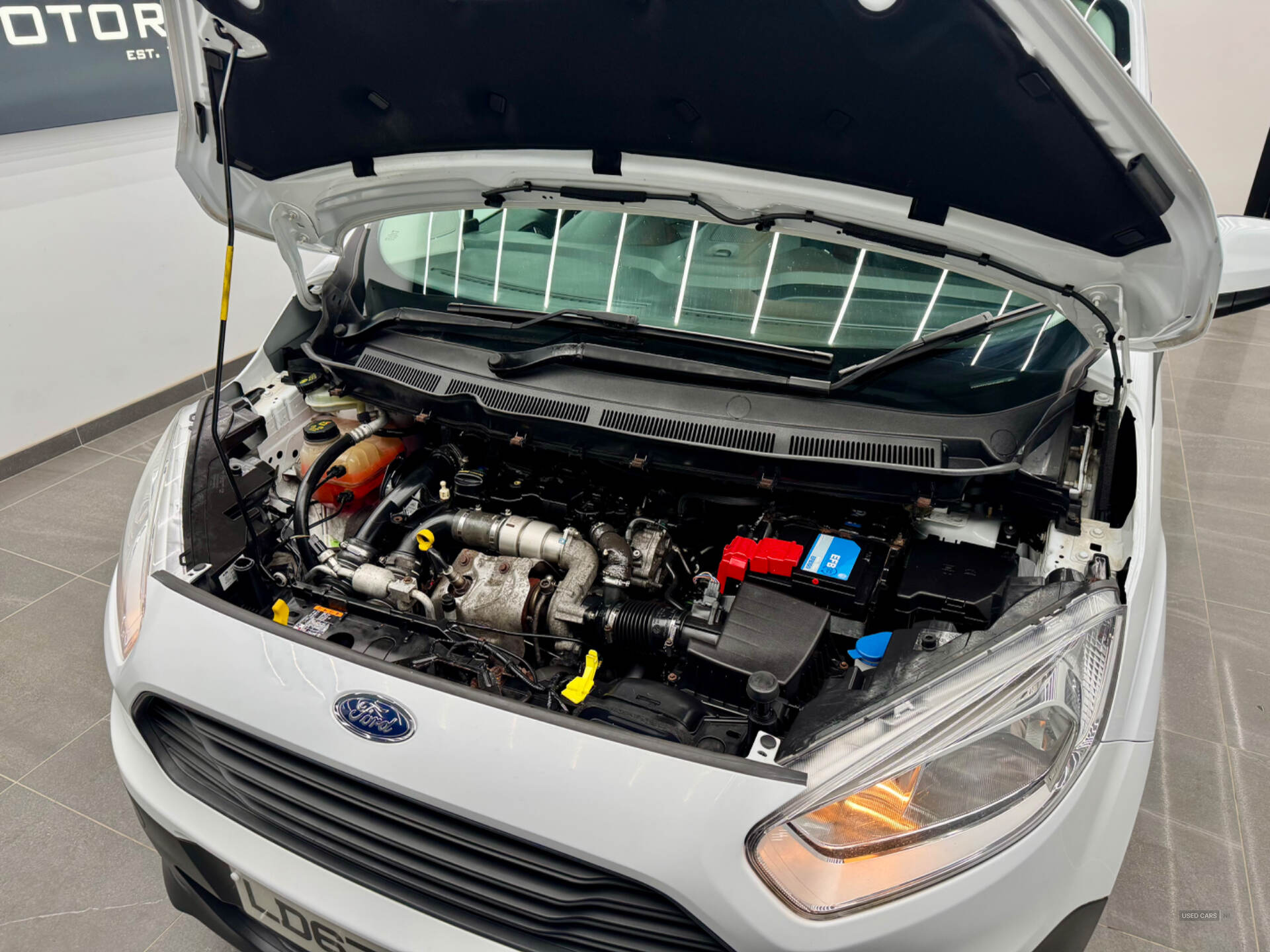 Ford Transit Courier DIESEL in Derry / Londonderry