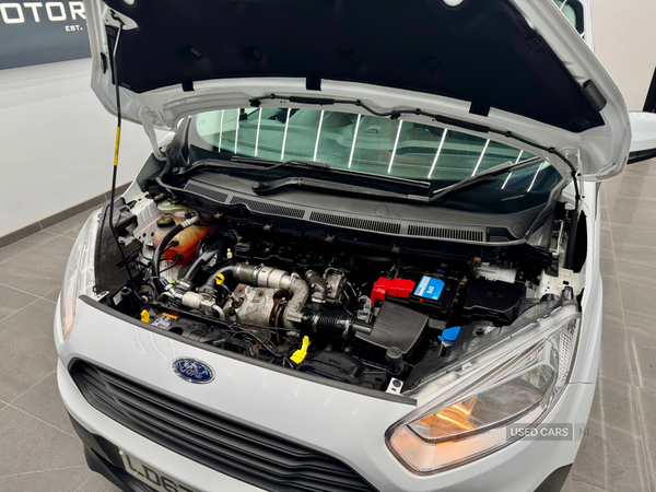 Ford Transit Courier DIESEL in Derry / Londonderry