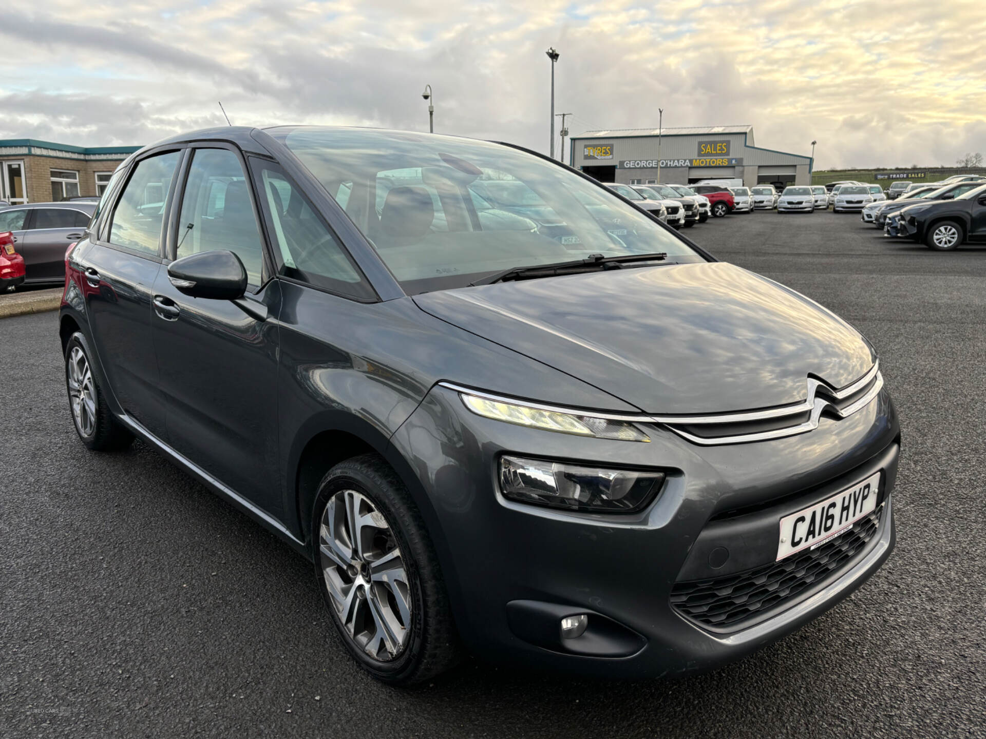 Citroen C4 Picasso ESTATE SPECIAL EDITIONS in Derry / Londonderry