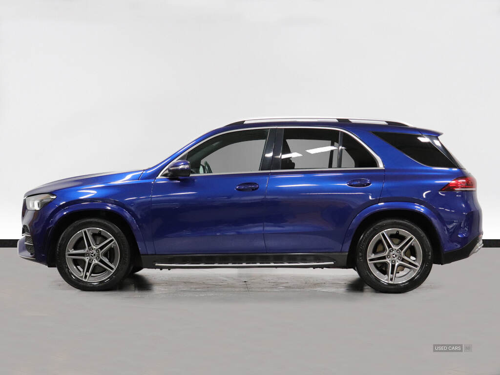May 2019 Mercedes-Benz GLE GLE 300d 4Matic AMG Line 5dr 9G-Tronic