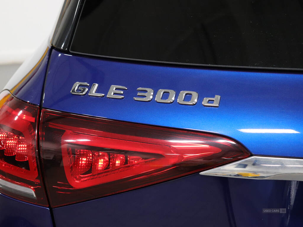 May 2019 Mercedes-Benz GLE GLE 300d 4Matic AMG Line 5dr 9G-Tronic