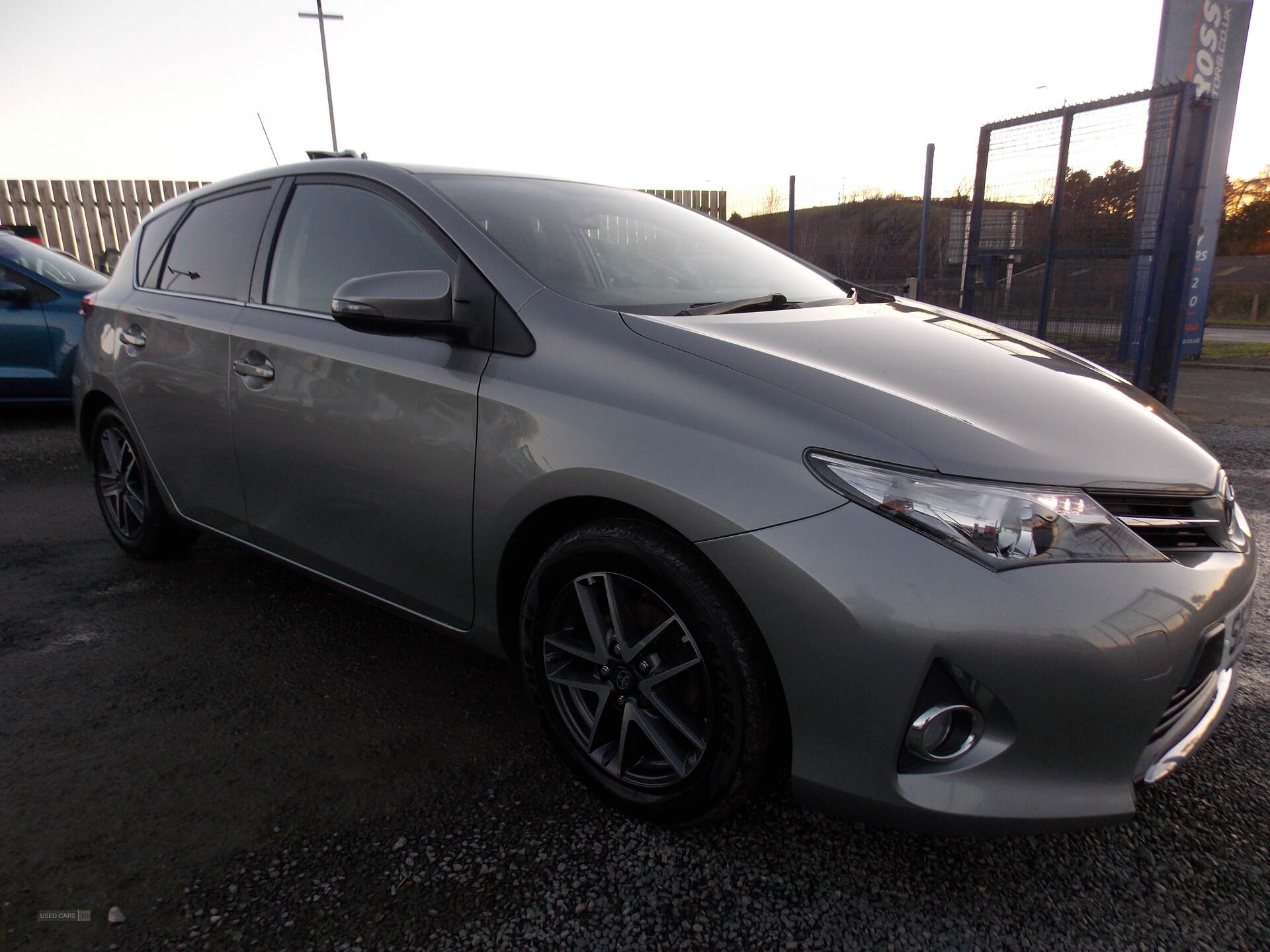 Jun 2015 Toyota Auris 1.33 Dual VVTi Icon+ 5dr