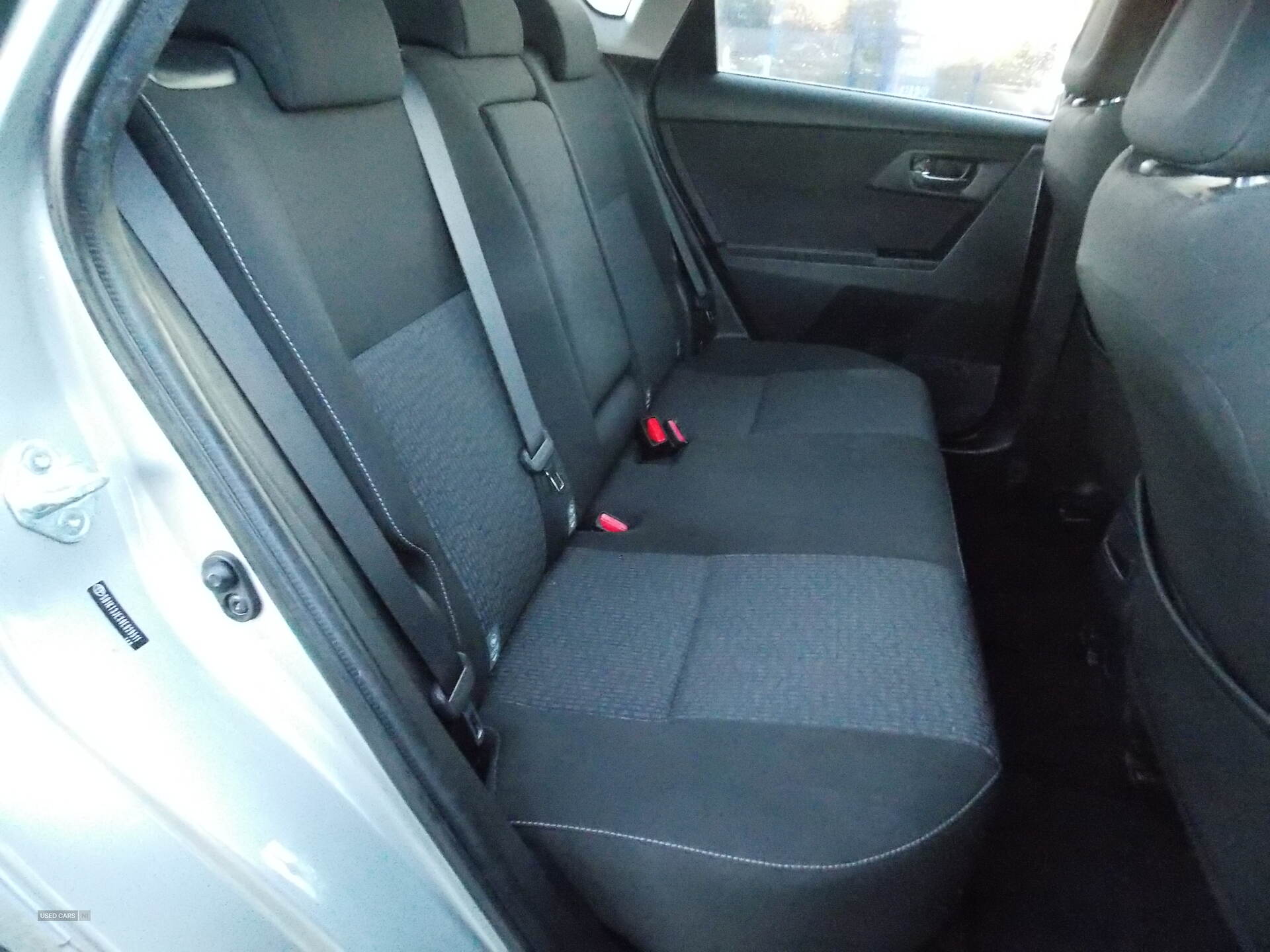 Jun 2015 Toyota Auris 1.33 Dual VVTi Icon+ 5dr