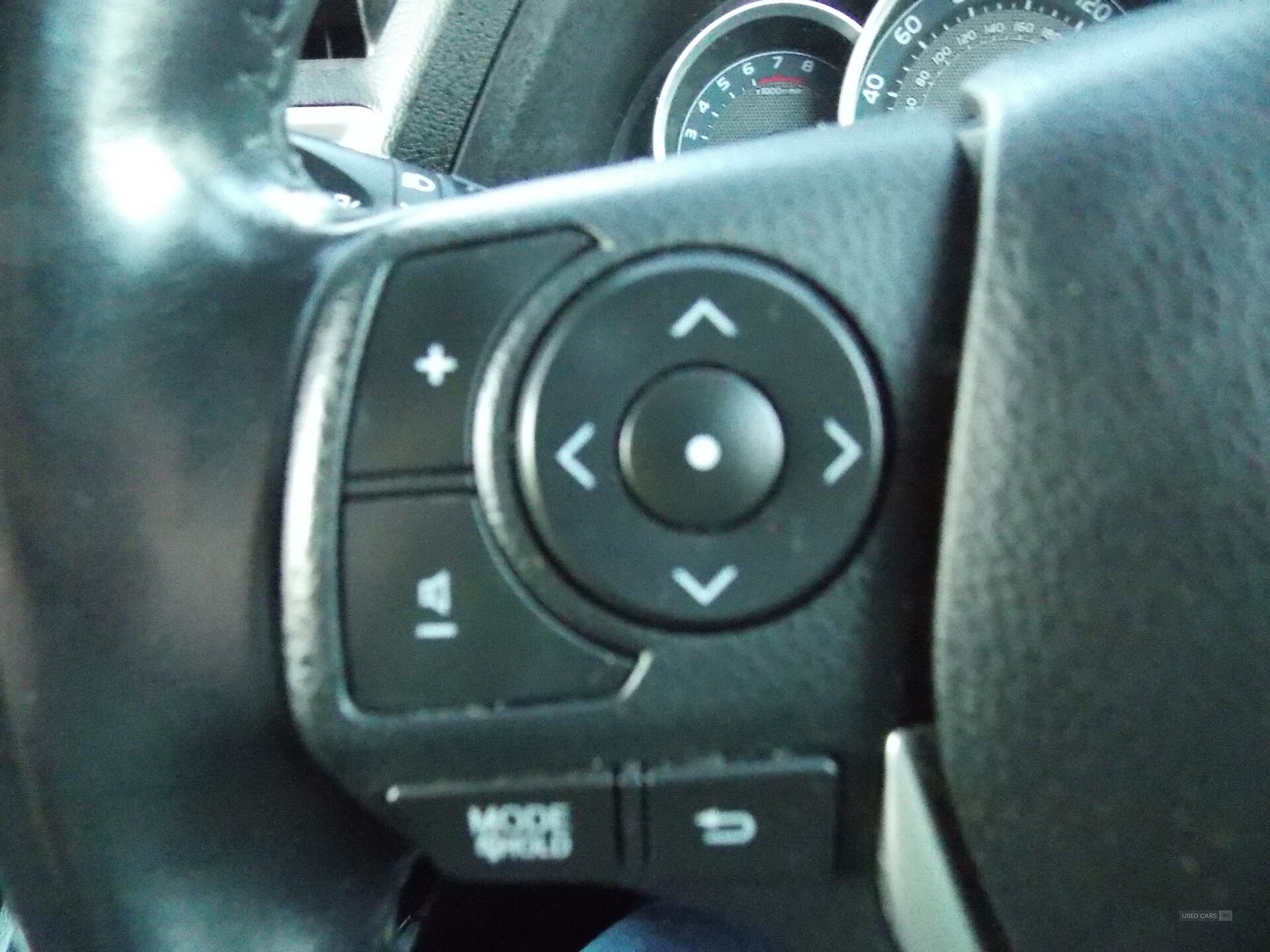 Jun 2015 Toyota Auris 1.33 Dual VVTi Icon+ 5dr