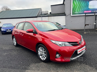 Toyota Auris HATCHBACK in Antrim