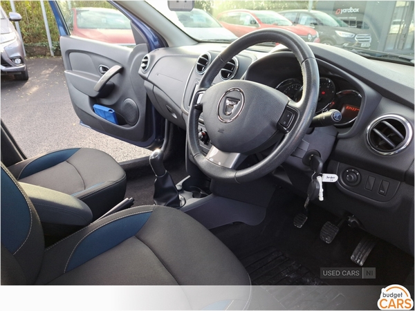 Dacia Sandero HATCHBACK SPECIAL EDITION in Down