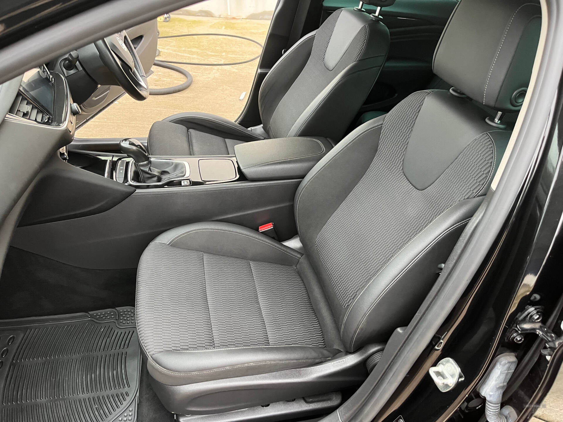 Aug 2018 Vauxhall Insignia 1.6 Turbo D ecoTec [136] SRi Nav 5dr