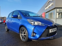 Toyota Yaris VVT-I ICON TECH ONLY 28K REVERSING CAMERA PARKING SENSORS SAT NAV in Antrim