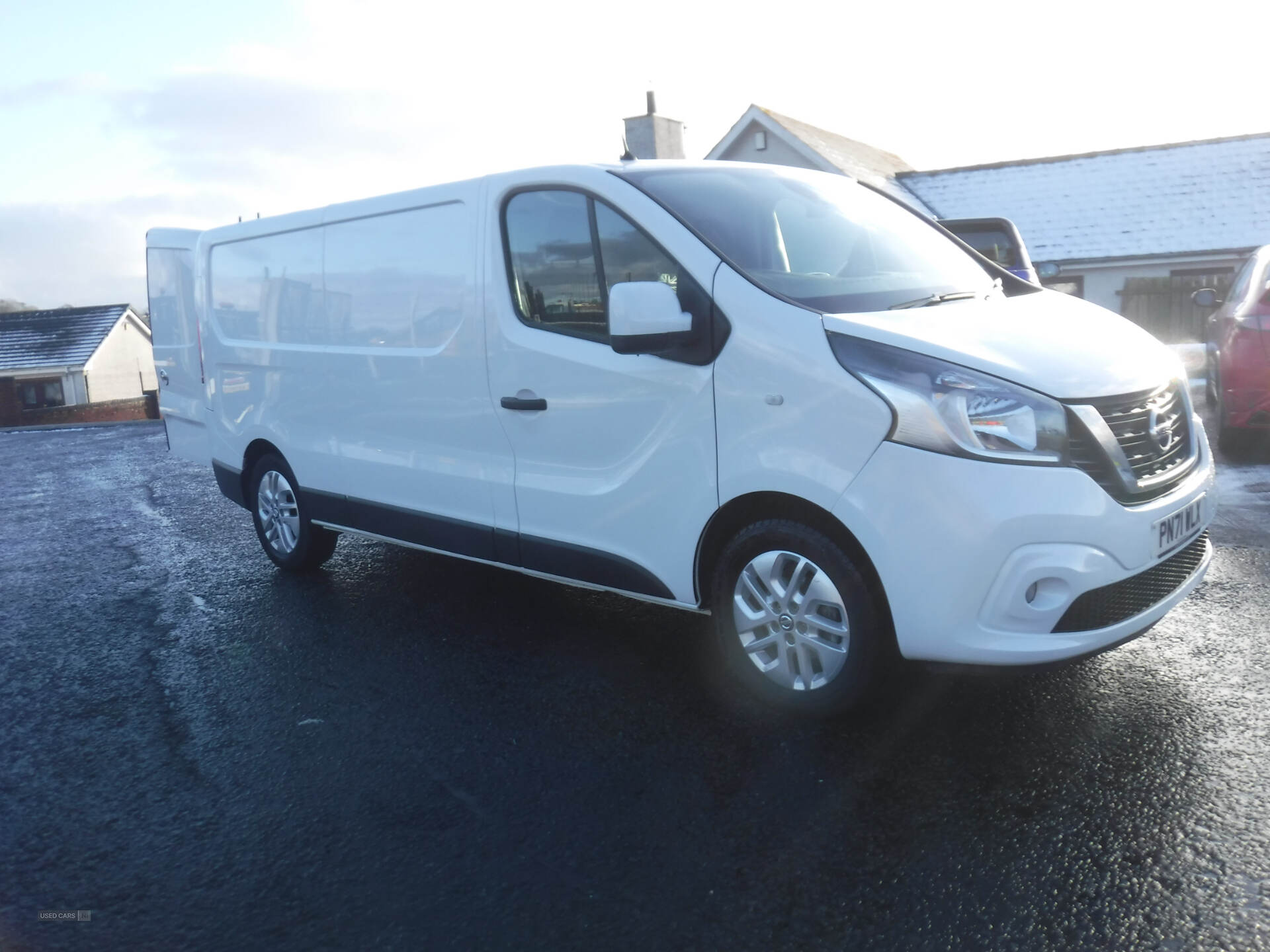 Nissan NV300 30 L2 DIESEL in Down