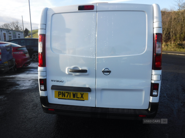 Nissan NV300 30 L2 DIESEL in Down