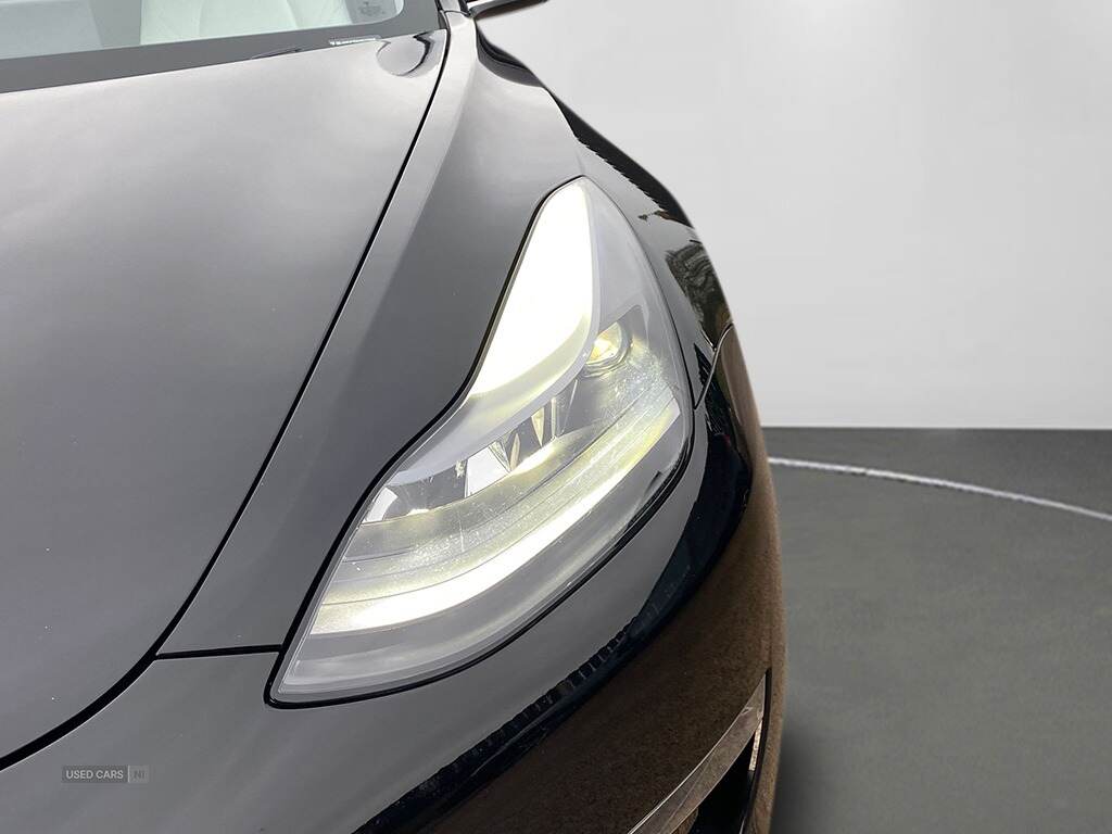 Mar 2021 TESLA Model 3 Long Range AWD 4dr Auto