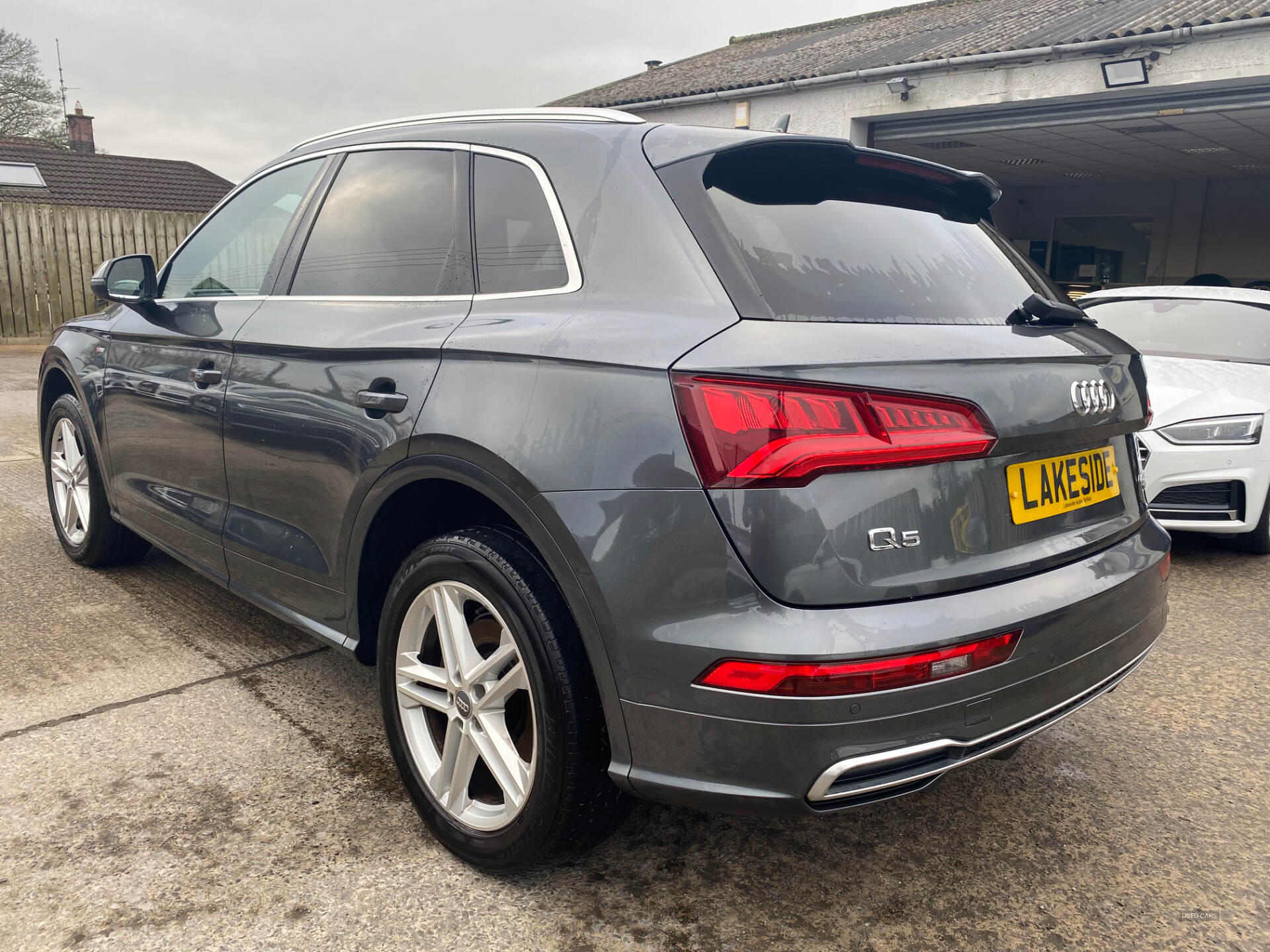 Audi Q5 DIESEL ESTATE in Down