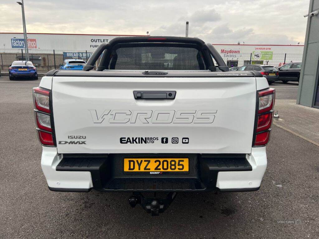 Jan 2025 Isuzu D-Max 1.9 V-Cross Double Cab 4x4 Auto
