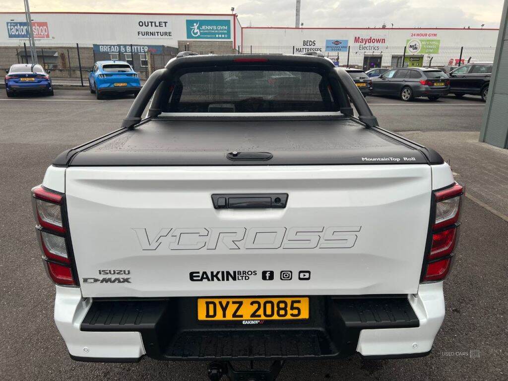 Jan 2025 Isuzu D-Max 1.9 V-Cross Double Cab 4x4 Auto