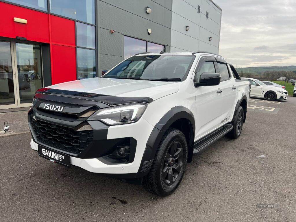 Jan 2025 Isuzu D-Max 1.9 V-Cross Double Cab 4x4 Auto
