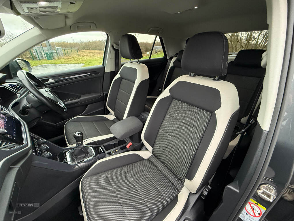 Jul 2019 Volkswagen T-Roc 1.6 TDI SEL 5dr