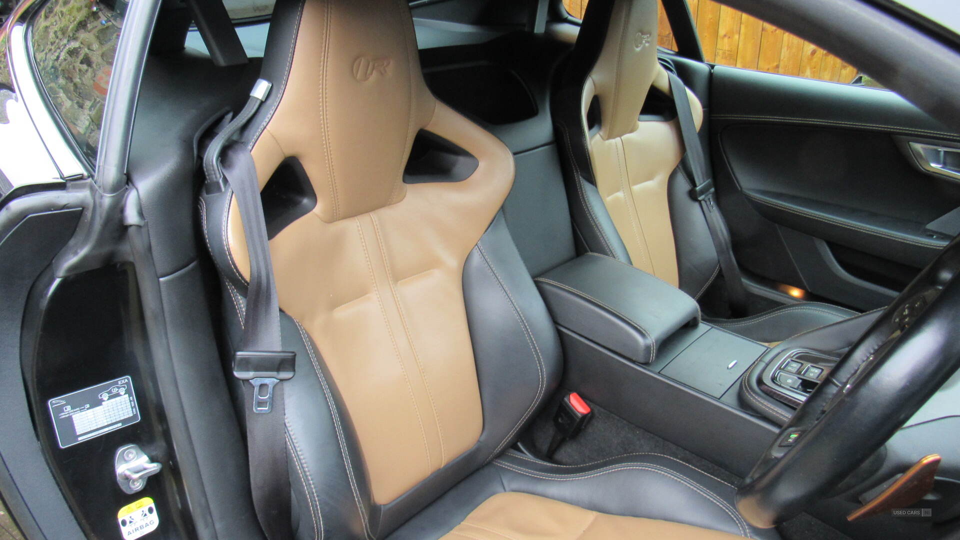 Mar 2014 Jaguar F-Type 5.0 Supercharged V8 R 2dr Auto